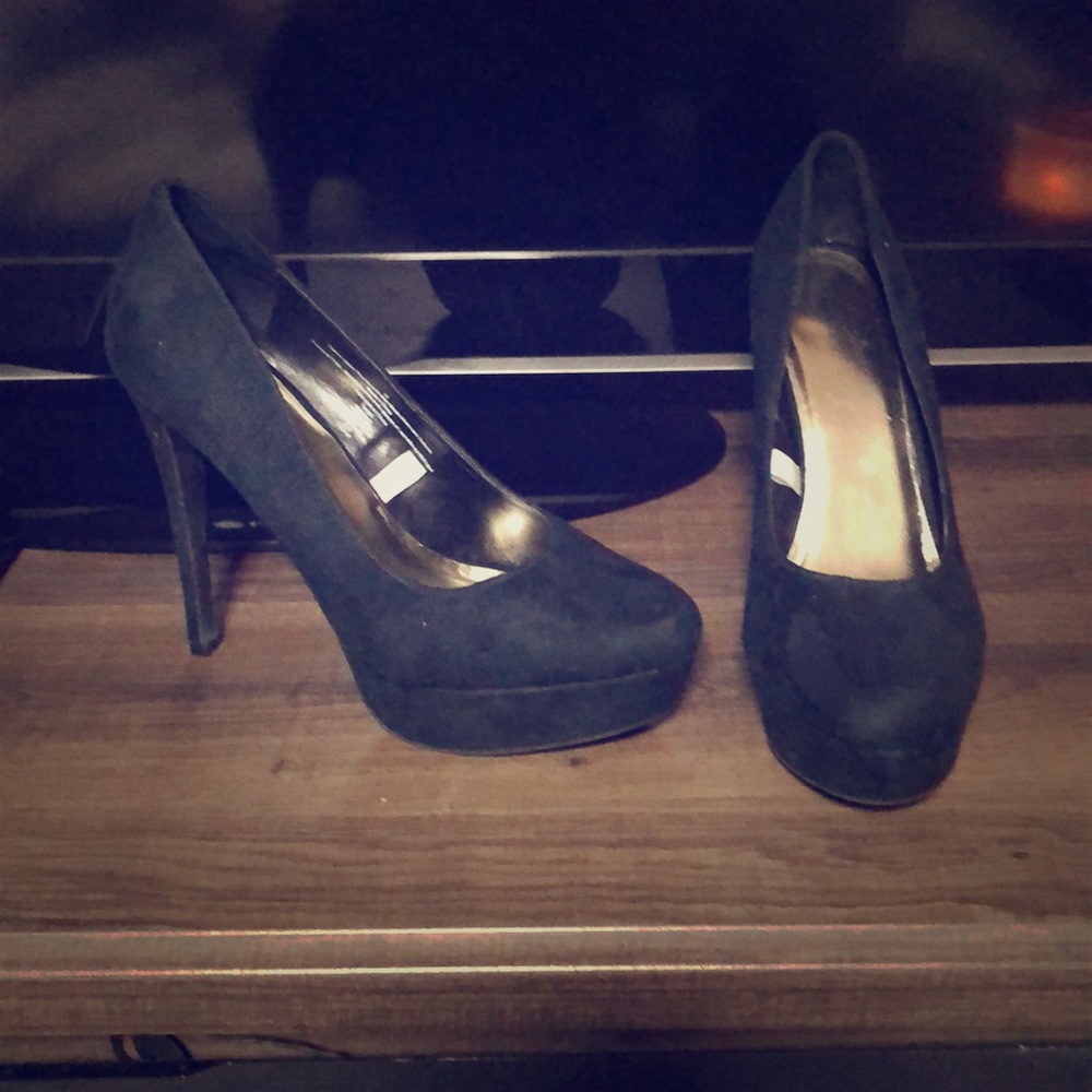 Black heels